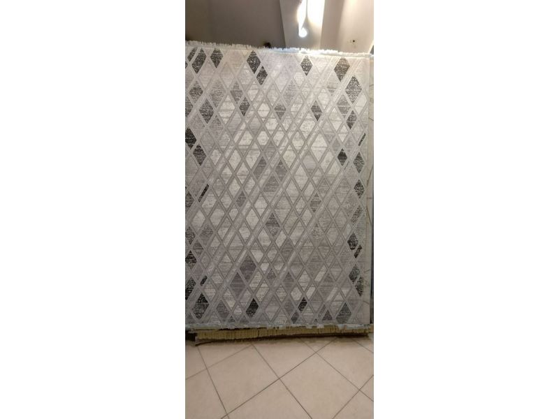 1 (18)